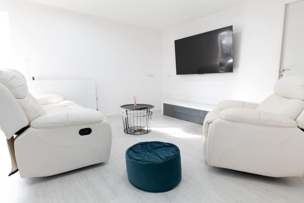 Appartement Entier 2 Chambres Chez Zarius Athis-Mons Luaran gambar